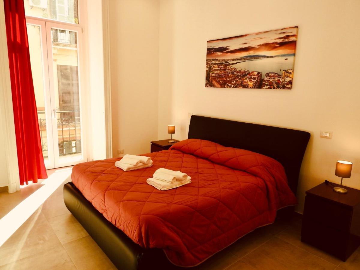 Napoli Centrale Suite Εξωτερικό φωτογραφία