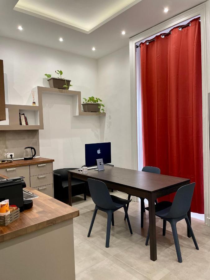 Napoli Centrale Suite Εξωτερικό φωτογραφία